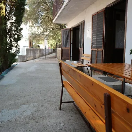Apartman Mond Appartamento *